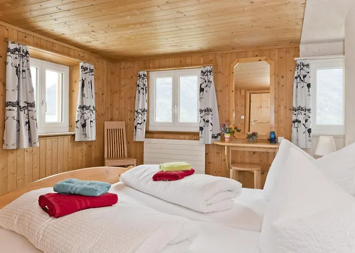 度假居 Chasa Macun *