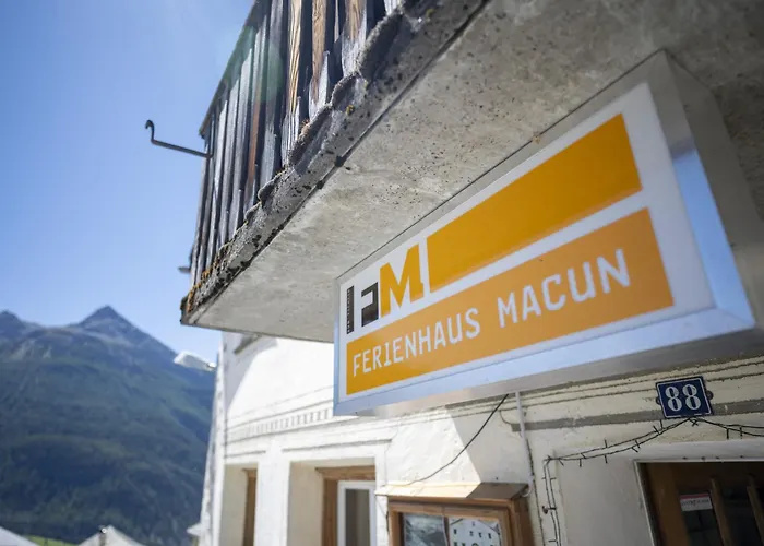 Chasa Macun 度假居 *